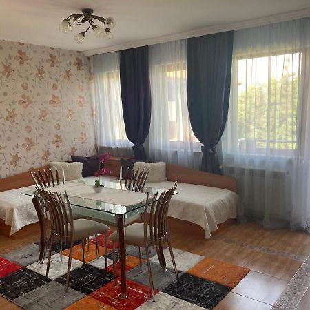 Gd Apartament Bansko Eksteriør billede