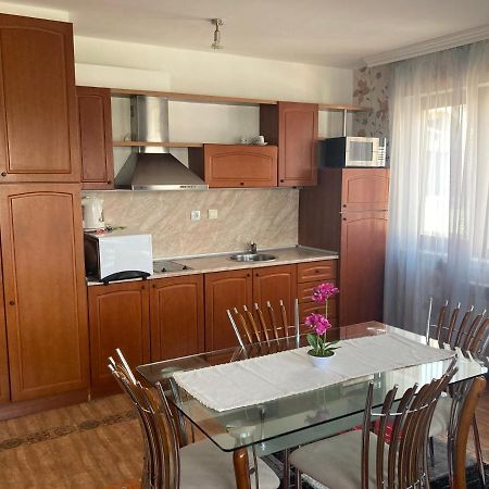 Gd Apartament Bansko Eksteriør billede